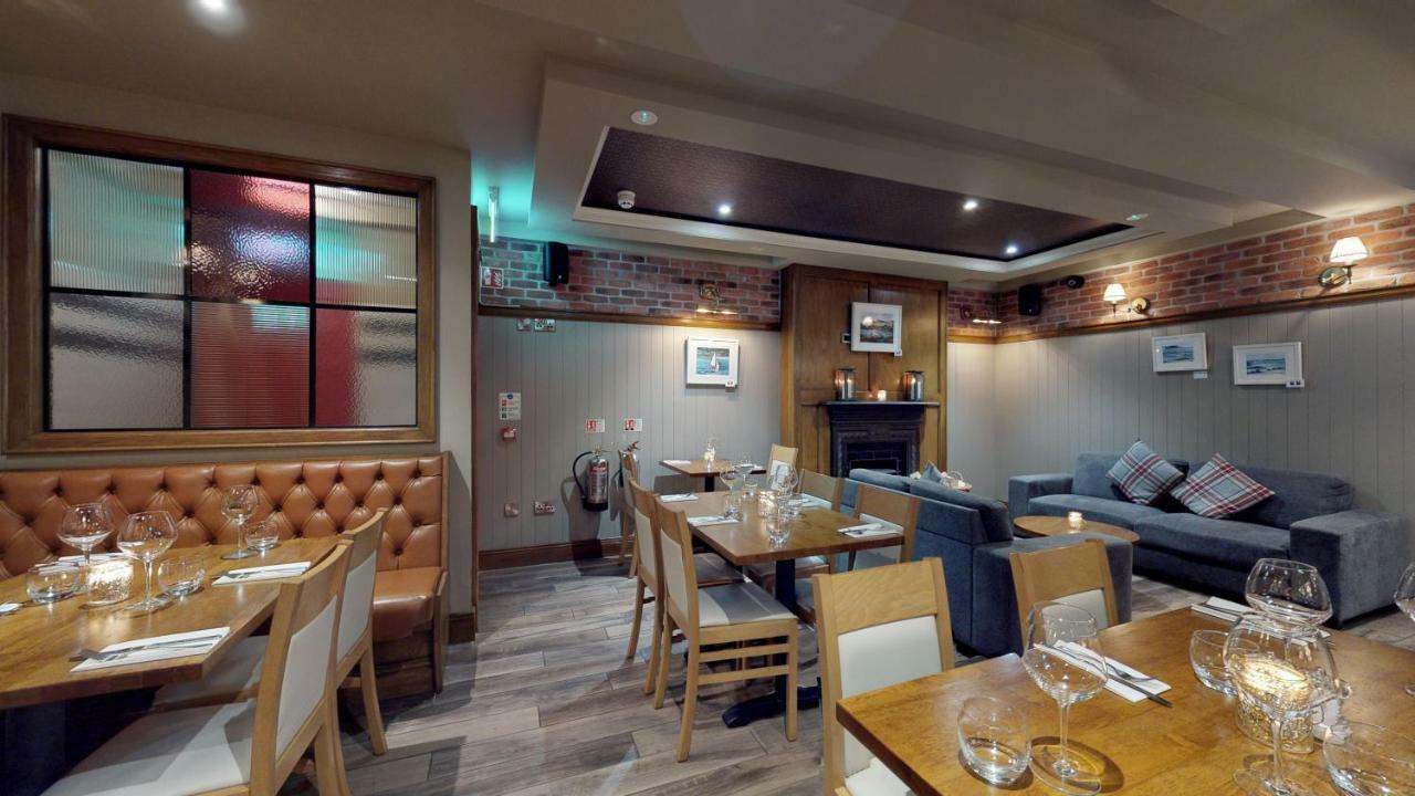 Foyle Hotel Moville Eksteriør billede